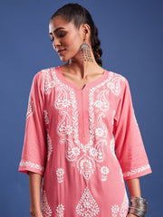 Women Chikankari Hand Crafted Kurta KU013