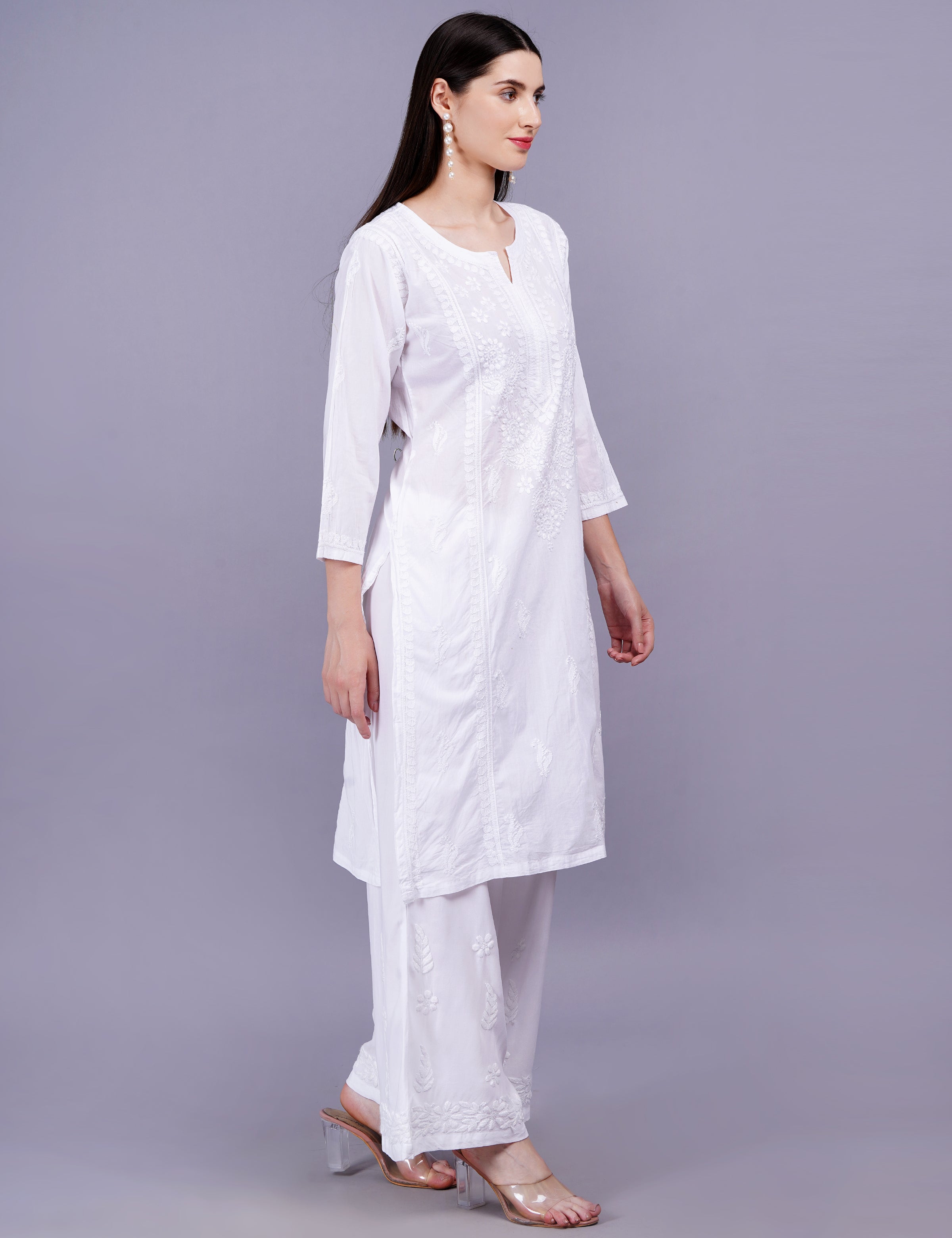 White Straight Chikankari kurta - Sufiza Lifestyle