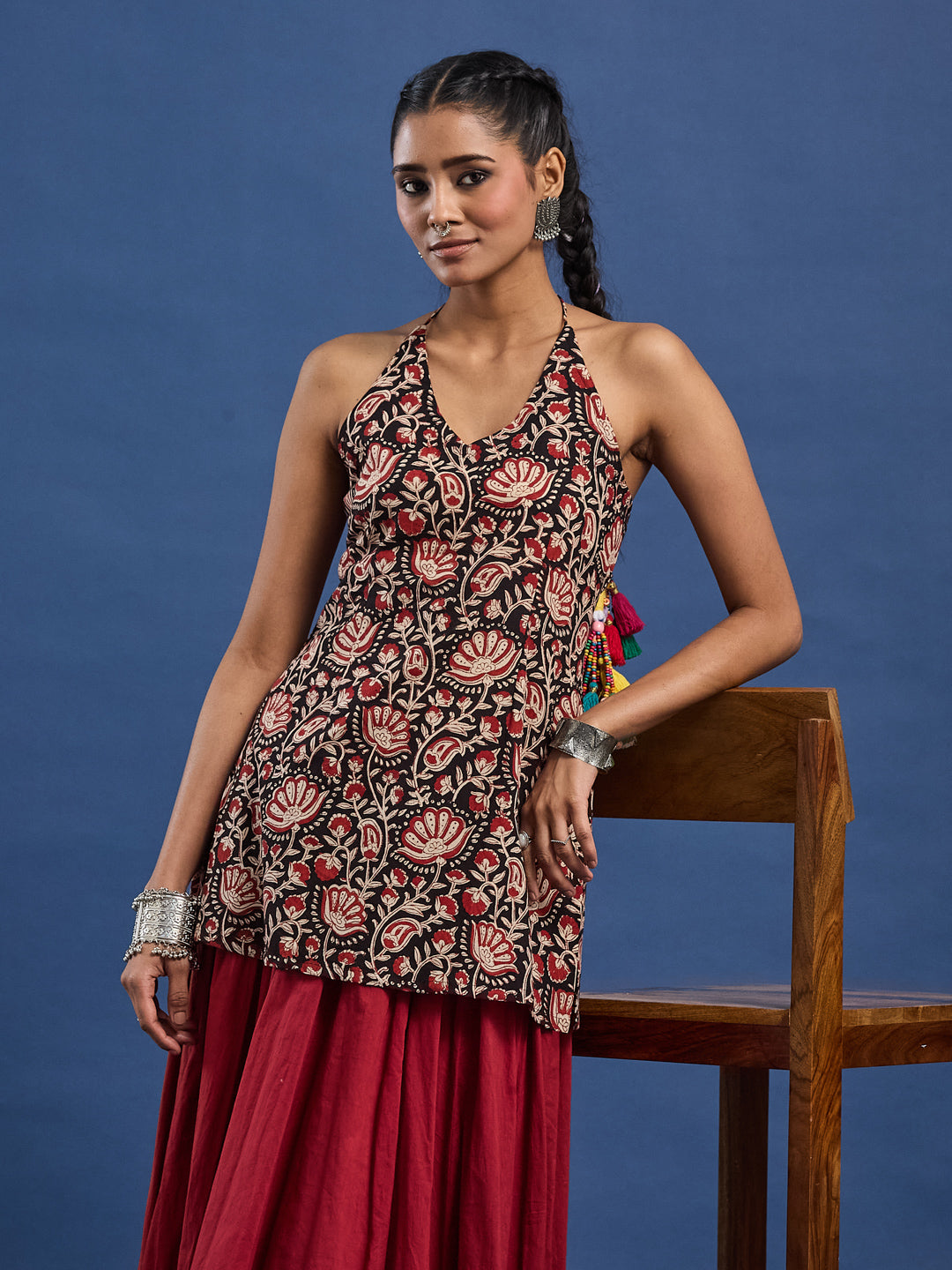 Bagru hand-block printing from Rajasthan, India.Made from 100% breathable pure cotton, this kurti keeps you cool and comfortable all day, Women can style with Plazzo, Skirt and Jeans