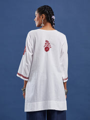 Hand-crafted Chikankari Kurti