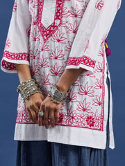 White cotton Kurta with Pink Thread Embroidery