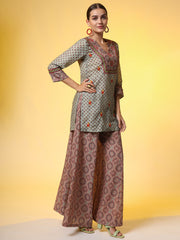 Light Sea Green Hand Embroidery Chikankari Co-Ord Set - Sufiza Lifestyle