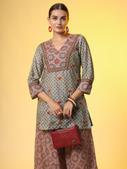 Light Sea Green Hand Embroidery Chikankari Co-Ord Set - Sufiza Lifestyle