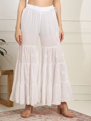 White cotton Kurta with Mehroon Thread Embroidery - Sufiza Lifestyle