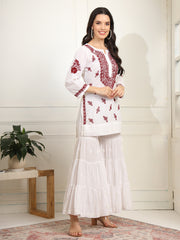 White cotton Kurta with Mehroon Thread Embroidery - Sufiza Lifestyle