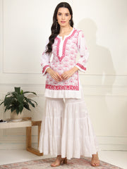 White cotton Kurta with Pink Thread Embroidery - Sufiza Lifestyle