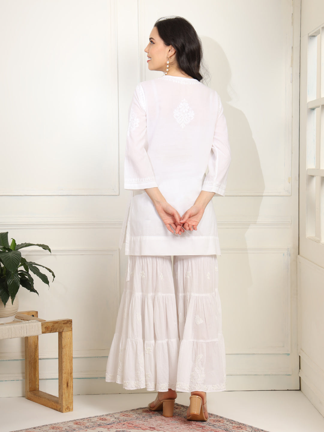 White cotton Kurta with White Thread Embroidery - Sufiza Lifestyle