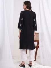 Women Chikankari Hand Crafted Kurta KU015