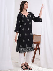 Women Chikankari Hand Crafted Kurta KU015