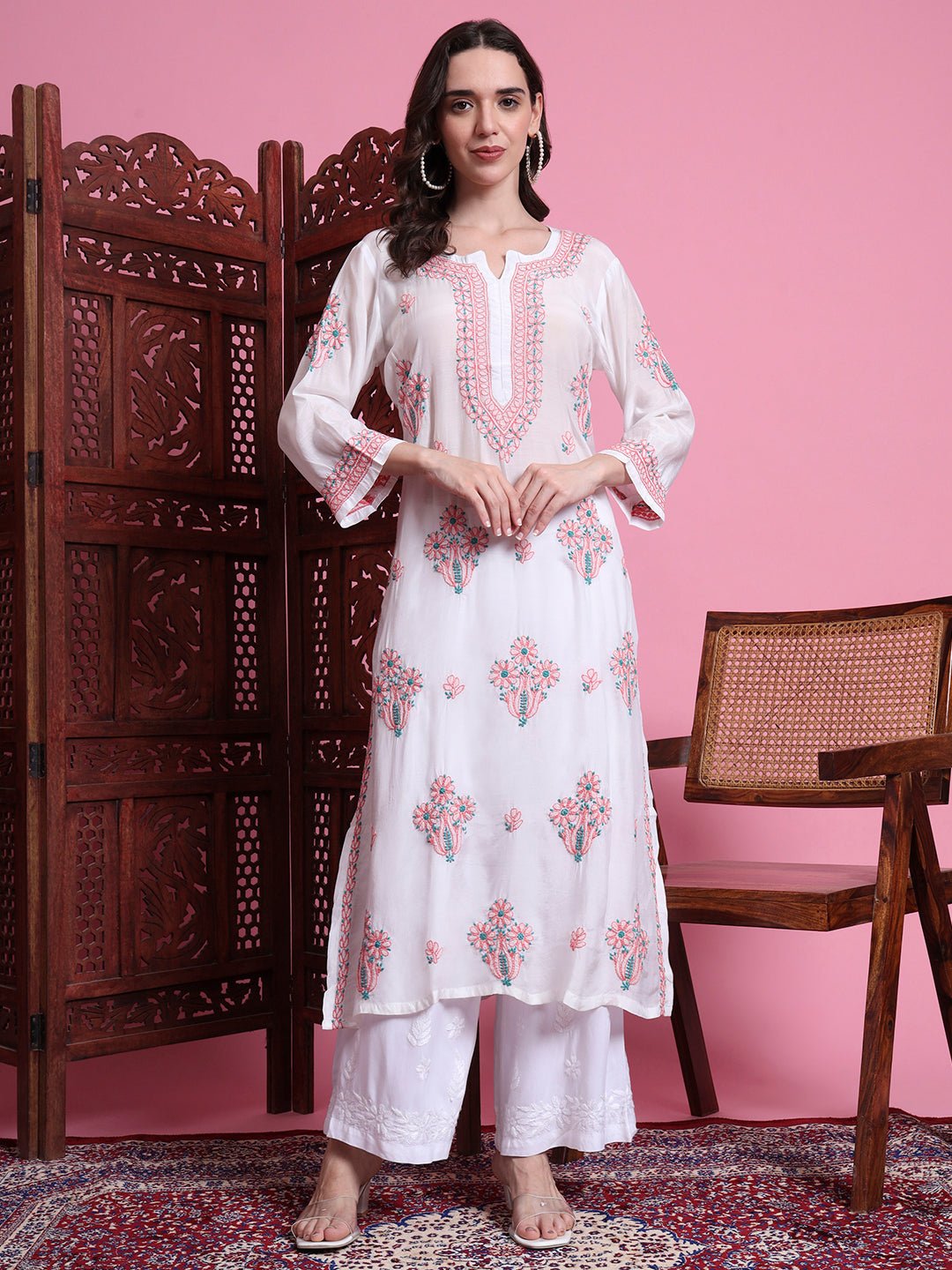 Lucknawi chikankari kurta 