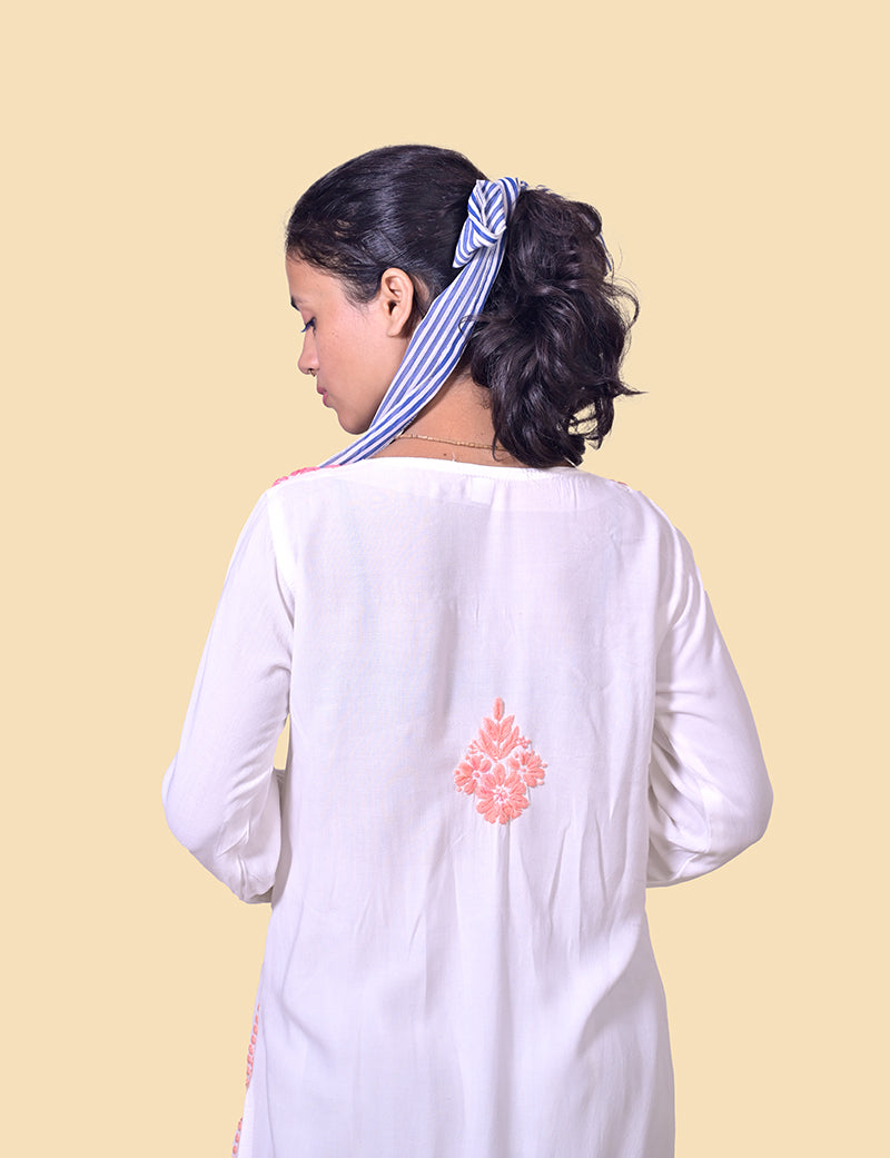 Rayon Cotton White Kurti Peach Color Thread Chikankari Kurta