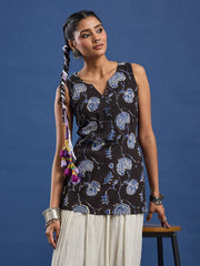 Women Hand Block Print Kurti , 100% Cotton Breathable fabric, Style with Plazzo, Denim and Skirt.
