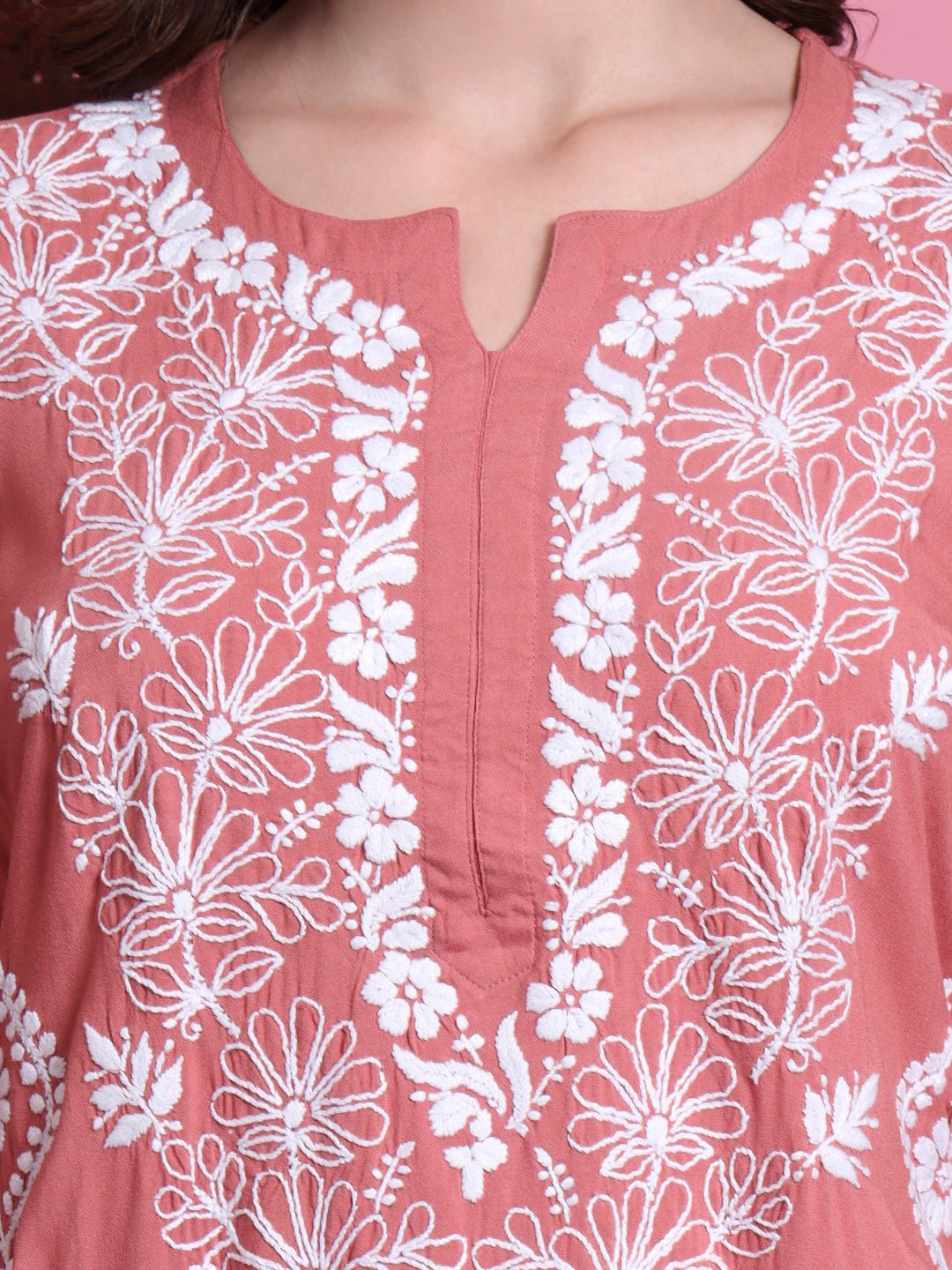 Lucknawi chikankari kurta