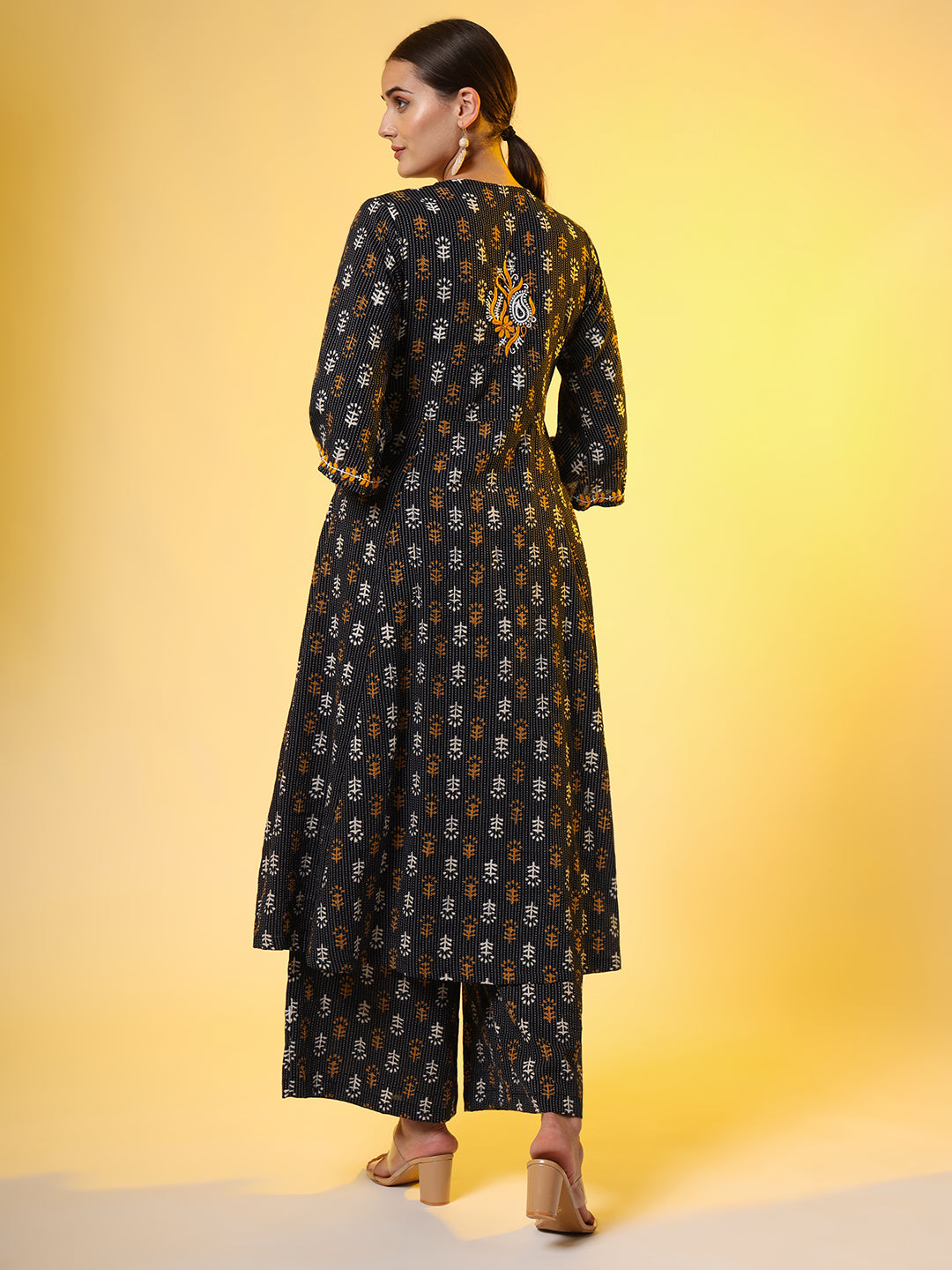 Chikankari Co-Ord Set with Katha and Block Print