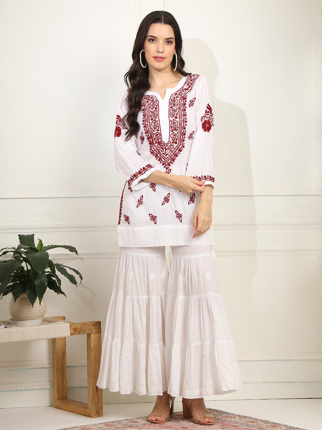 White cotton Kurta with Mehroon Thread Embroidery