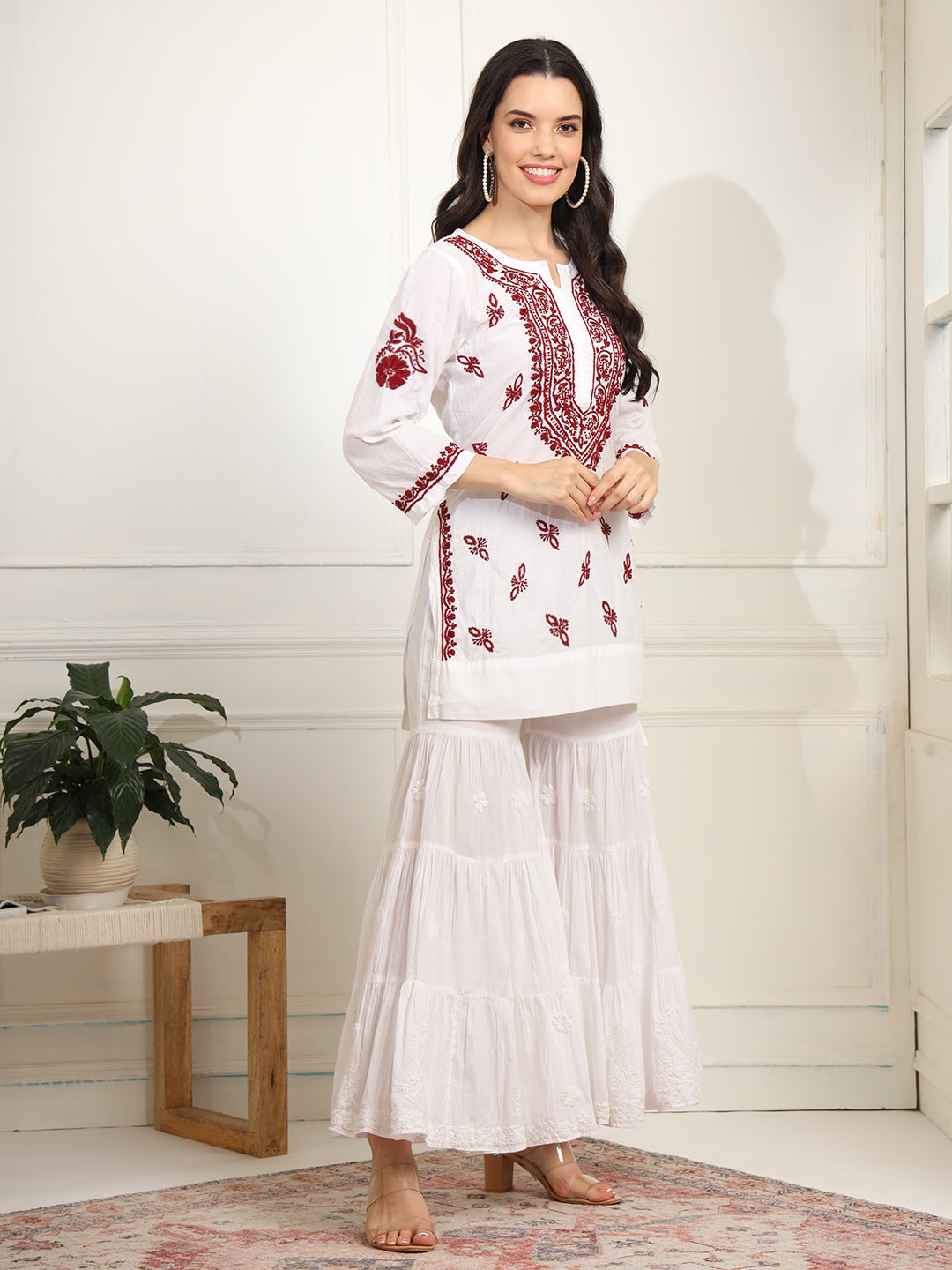 White cotton Kurta with Mehroon Thread Embroidery